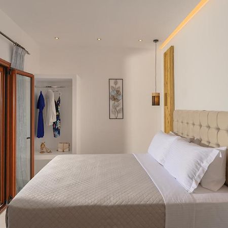 Апартаменти Auster House Santorini Камарі Екстер'єр фото